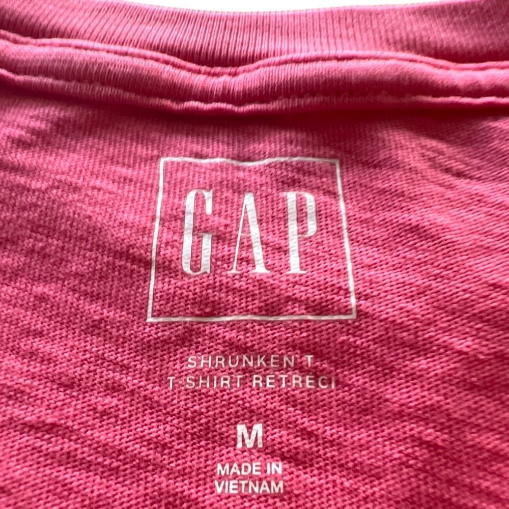🌸4/$20🌸 NWOT Gap Shortsleeve Crewneck Shrunken T-Shirt - Picture 7 of 12